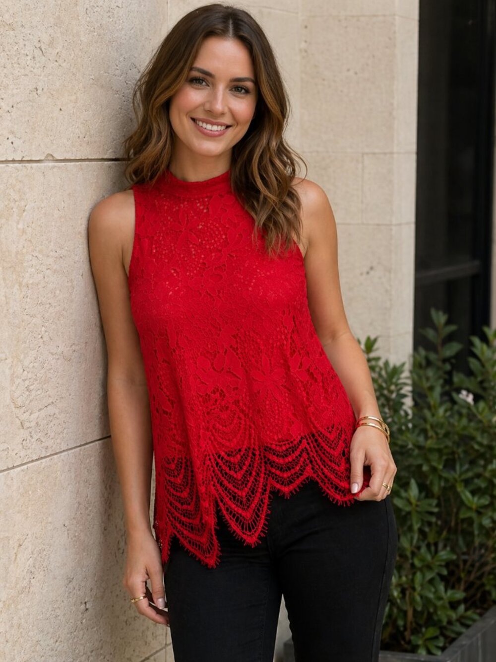 Blue Rain Sleeveless‎ Red Lacey Floral Top